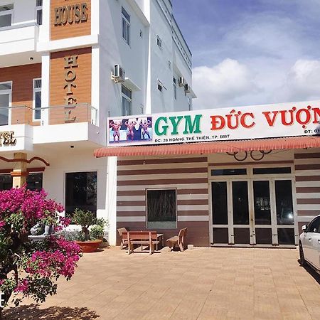 Le House Hotel Buon Ma Thuot Exterior foto